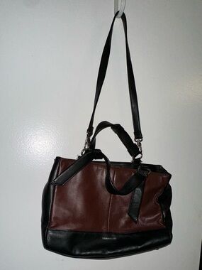 Tignanello Two-tone Brown & Black Leather Purse